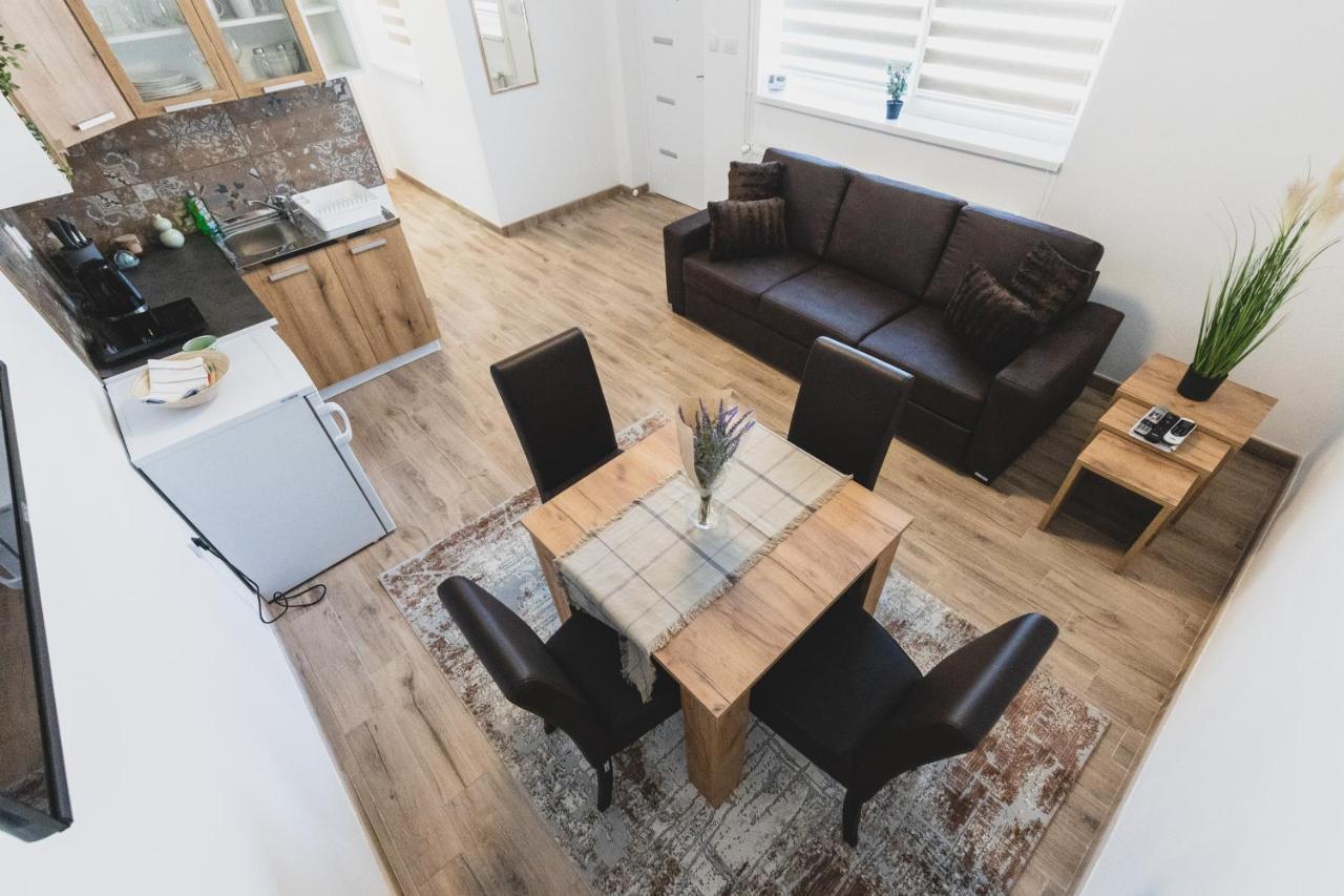 Alfa Apartmani Subotica Bagian luar foto