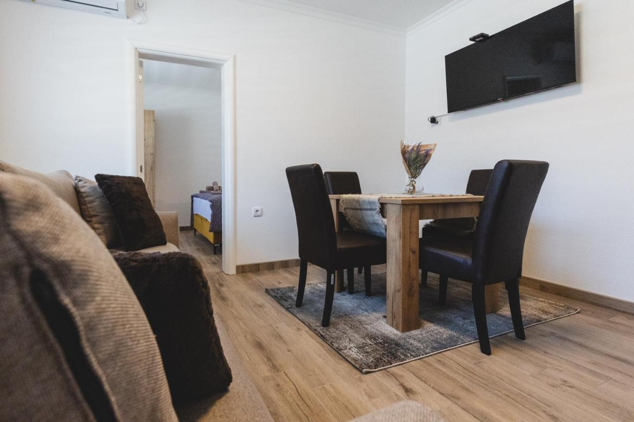 Alfa Apartmani Subotica Bagian luar foto
